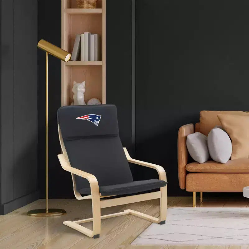 NFL New England Patriots Bentwood Accent Chair